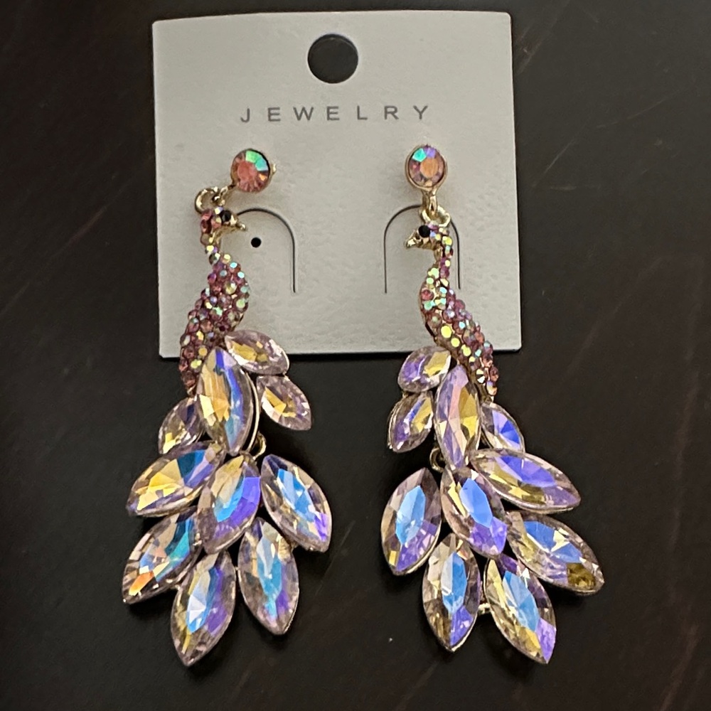 👑Beautiful Pink Peacock Earrings